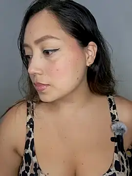 Heidy-cute online show from 6, 6, 2026