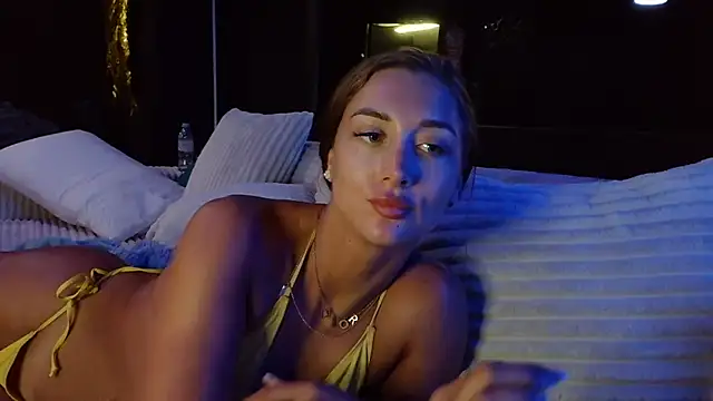 Snapshot of Stripper_SofiaX chatting on 18, 6, 2026 Stripper SofiaX online show from 18, 6, 2026