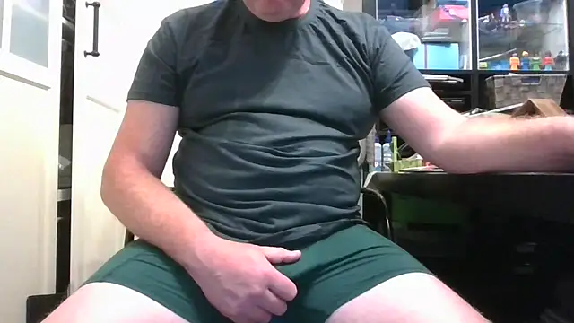 BrianB041978 online show from 7, 6, 2026