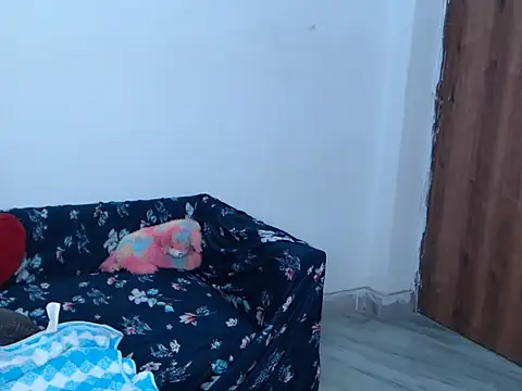 Sensual-bella online show from 31, 5, 2026