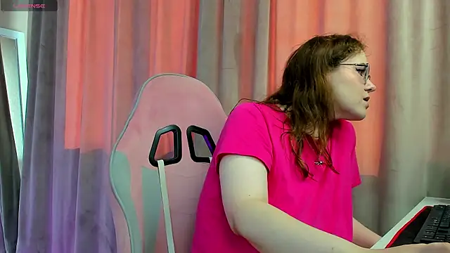 KristinaMay online show from 17, 7, 2026