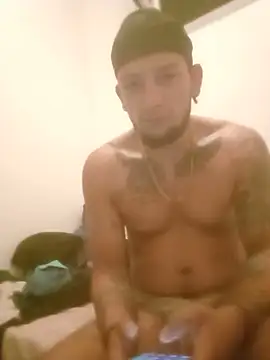 boyrolo24 online show from 3, 6, 2026