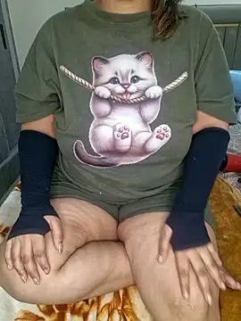 Lustrous-Love online show from 9, 6, 2026