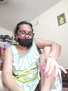 chatterjeesayani567 online show from 18, 6, 2026