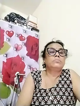chatterjeesayani567 online show from 20, 7, 2026