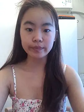 YiYi5520 online show from 4, 6, 2026