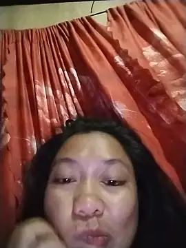 Yummyleyn online show from 1, 6, 2026