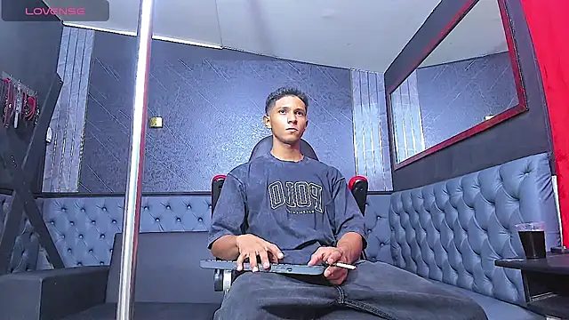 Snapshot of Yoel_Blessed chatting on 8, 7, 2026 Yoel Blessed online show from 8, 7, 2026