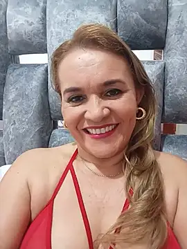Sara hilton02 online show from 7, 6, 2026