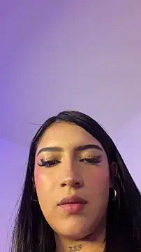 Snapshot of Nicolegh_ chatting on 23, 6, 2026 Nicolegh online show from 23, 6, 2026