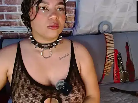 emma bdsm  online show from 7, 6, 2026