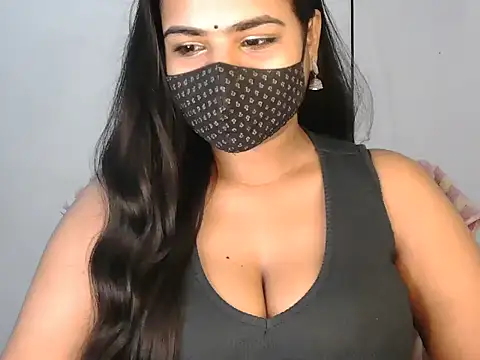 Snapshot of Curvy_Deepa chatting on 6, 6, 2026 Curvy Deepa online show from 6, 6, 2026