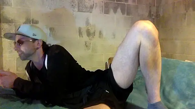 thierrybae online show from 12, 6, 2026