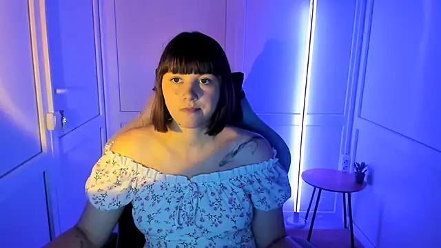 Vanilla Vixen online show from 14, 7, 2026