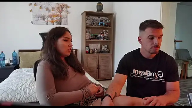 RosieBonbon online show from 8, 6, 2026