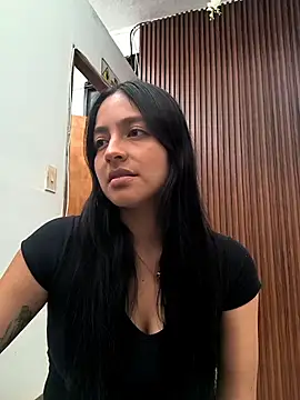 SophiCastro09  online show from 10, 6, 2026