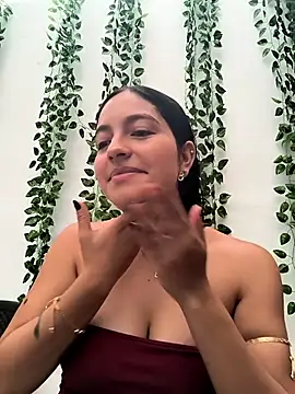 SophiCastro09  online show from 3, 7, 2026