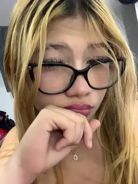 zury cute1 online show from 5, 6, 2026
