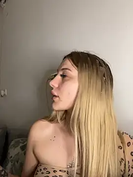 DariaSellen online show from 17, 6, 2026
