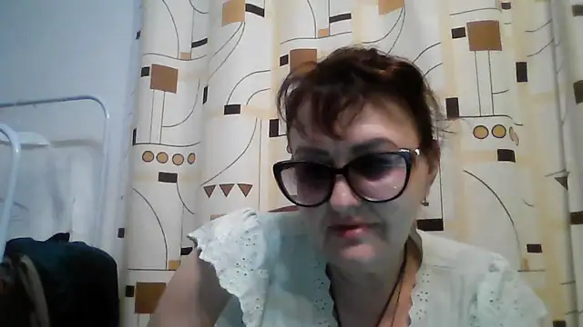 ErikaXShine online show from 12, 6, 2026
