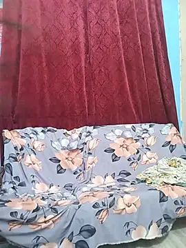 Queen Rosyy online show from 20, 7, 2026