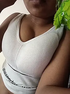 baby girl 099 online show from 14, 6, 2026