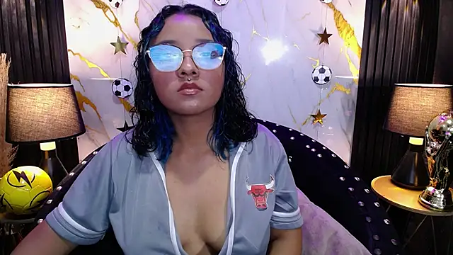 JuicyBoobix online show from 11, 6, 2026