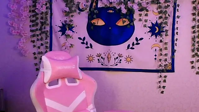 XMollykiss69 online show from 4, 7, 2026