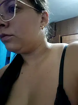Snapshot of Dina_Phone chatting on 13, 6, 2026 Dina Phone online show from 13, 6, 2026