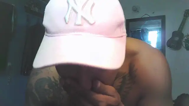 MrGoldenBoy777 online show from 21, 6, 2026