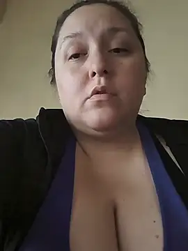 solcurvytriplxx online show from 26, 6, 2026
