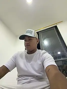 Snapshot of andrewss_boy chatting on 16, 6, 2026 andrewss boy online show from 16, 6, 2026