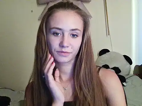 Snapshot of MyLittle_Flame_ chatting on 7, 7, 2026 MyLittle Flame online show from 7, 7, 2026