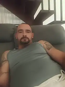 Snapshot of Titi31000toulouse chatting on 24, 6, 2026 Titi31000toulouse online show from 24, 6, 2026