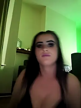 CherryBloomXX online show from 19, 6, 2026