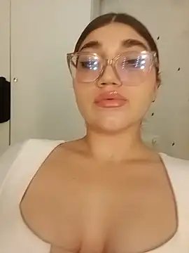 Violettvans3233 online show from 19, 6, 2026