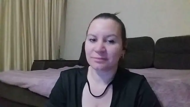 Lauralison online show from 21, 6, 2026