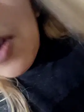 Honeycitabomnita online show from 19, 6, 2026