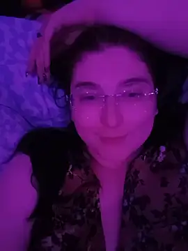 starfucker420XO online show from 23, 6, 2026