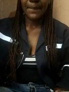 Snapshot of Cherry_BigBoobs chatting on 15, 7, 2026 Cherry BigBoobs online show from 15, 7, 2026