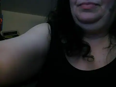 shadowdashlyla online show from 10, 7, 2026