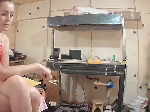 DenMaretxx online show from 10, 7, 2026