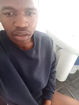 Snapshot of Thabiso345 chatting on 14, 7, 2026 Thabiso345 online show from 14, 7, 2026