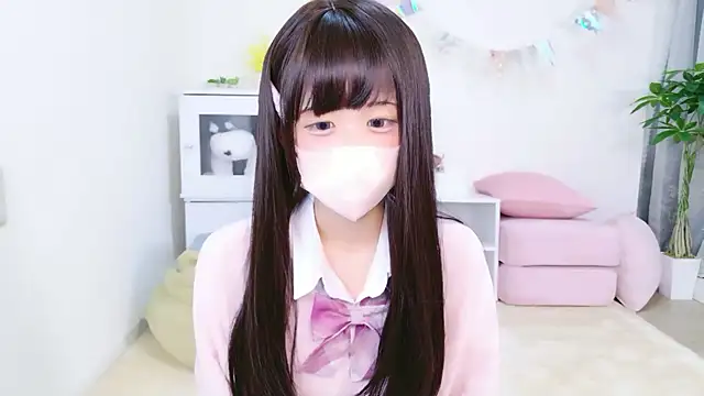 Snapshot of Uta_nyan chatting on 13, 7, 2026 Uta nyan online show from 13, 7, 2026