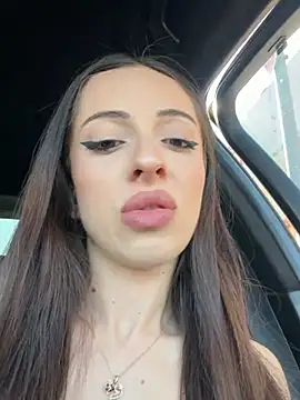 Snapshot of MoonLinaa chatting on 19, 7, 2026 MoonLinaa online show from 19, 7, 2026