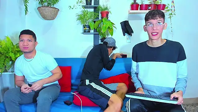 AverageDirtyBoys online show from 21, 7, 2026