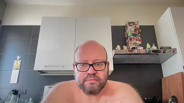 theitalianbear online show from 12, 6, 2026