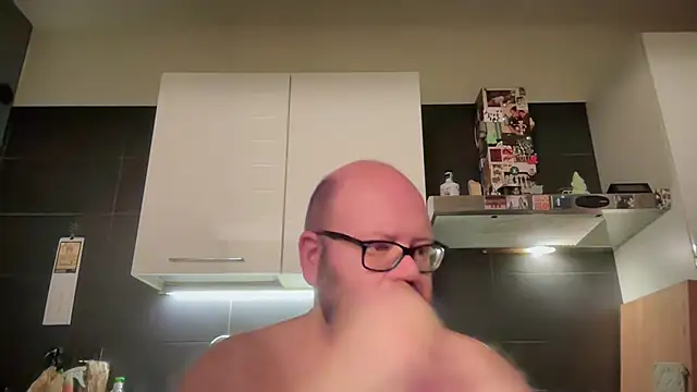 theitalianbear online show from 17, 6, 2026