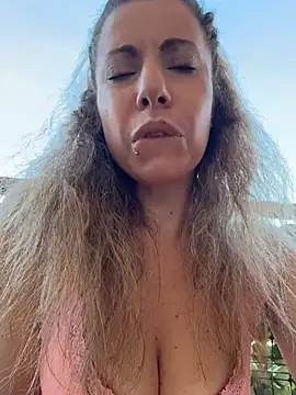 sexylenia online show from 12, 6, 2026