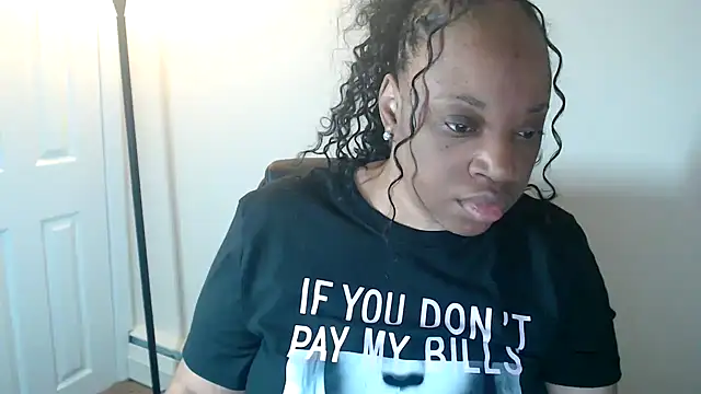 Sexymona1218 online show from 17, 6, 2026